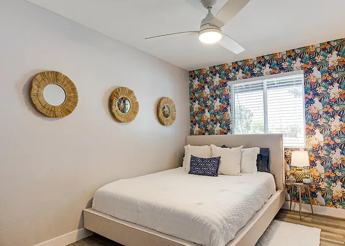 Holiday home Laurel Gilbert